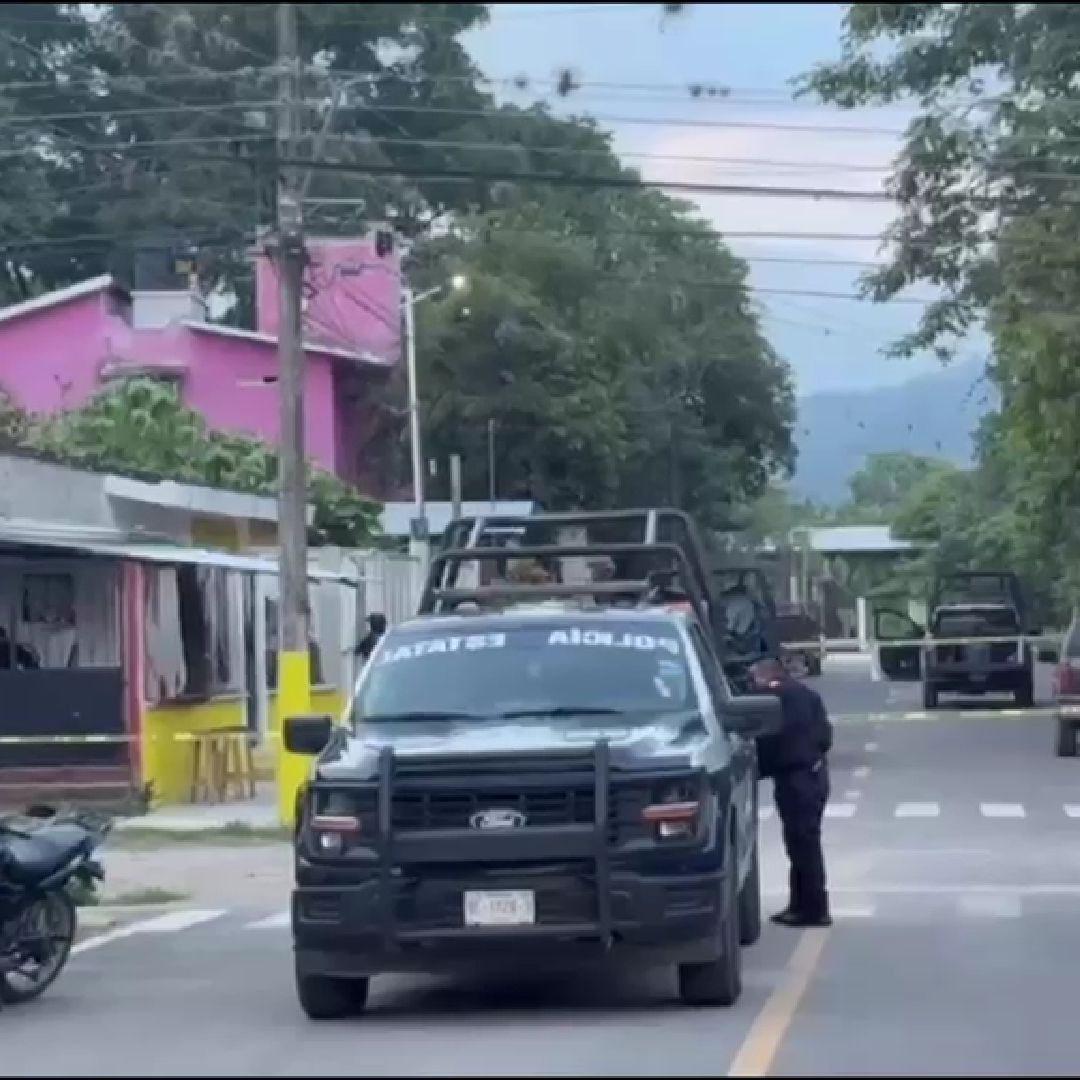 Mujer Termina Lesionada tras Ataque Armado en Puesto de Micheladas en Amatlán de los Reyes